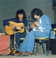 Patrice Roder  la guitare et Philippe Richeux au flutio...